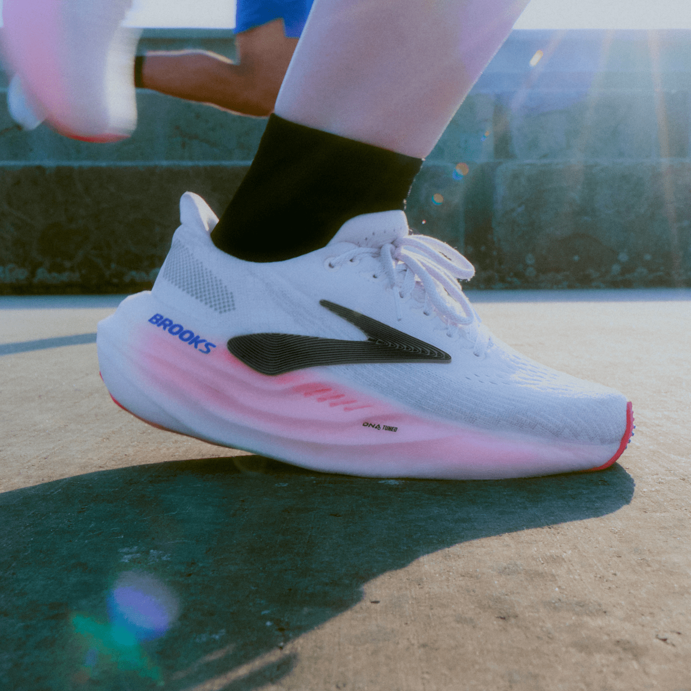 Brooks Glycerin Max Womens - White / Black / Diva Pink