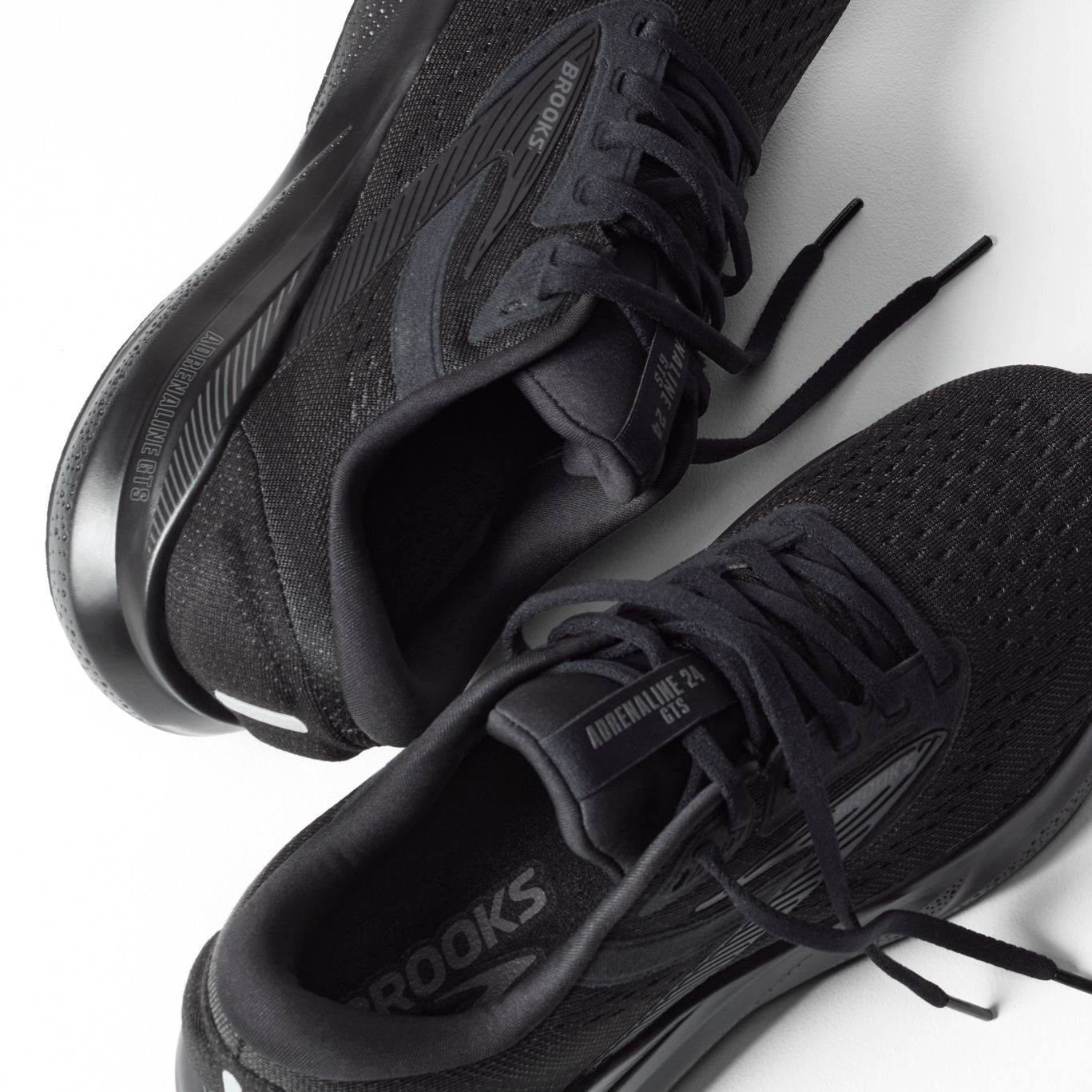 Brooks Adrenaline GTS 24 Womens - Black