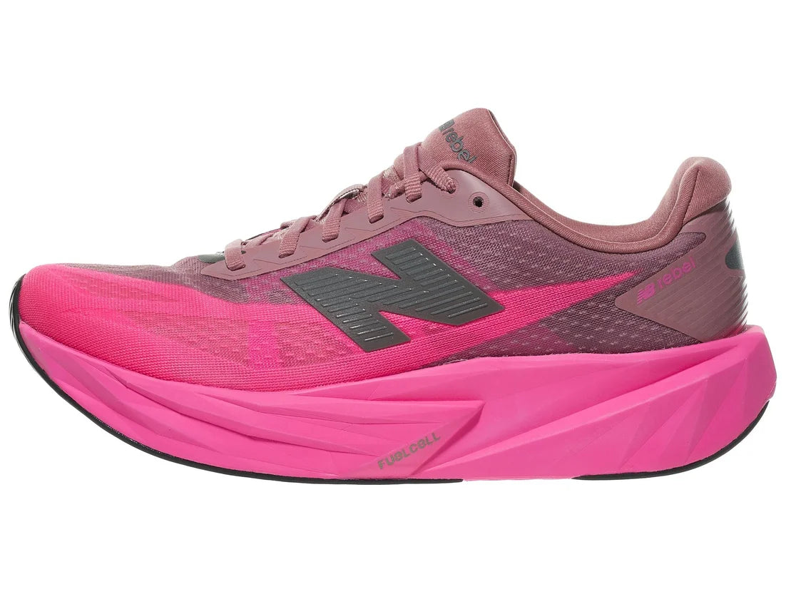 New Balance FuelCell Rebel V5 - Pink/Rose